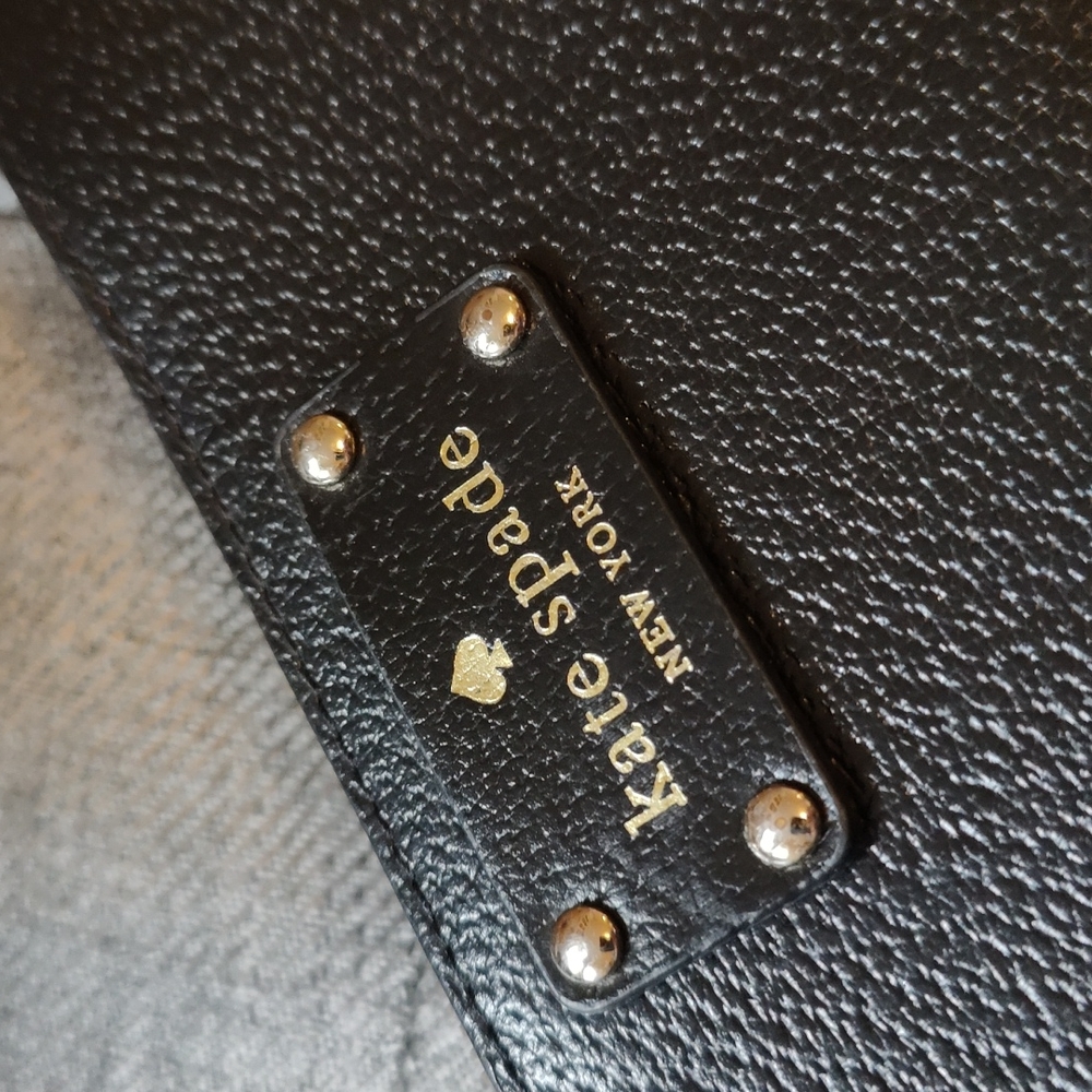 Kate Spade Wristlet Wallet - Picture 3 of 11